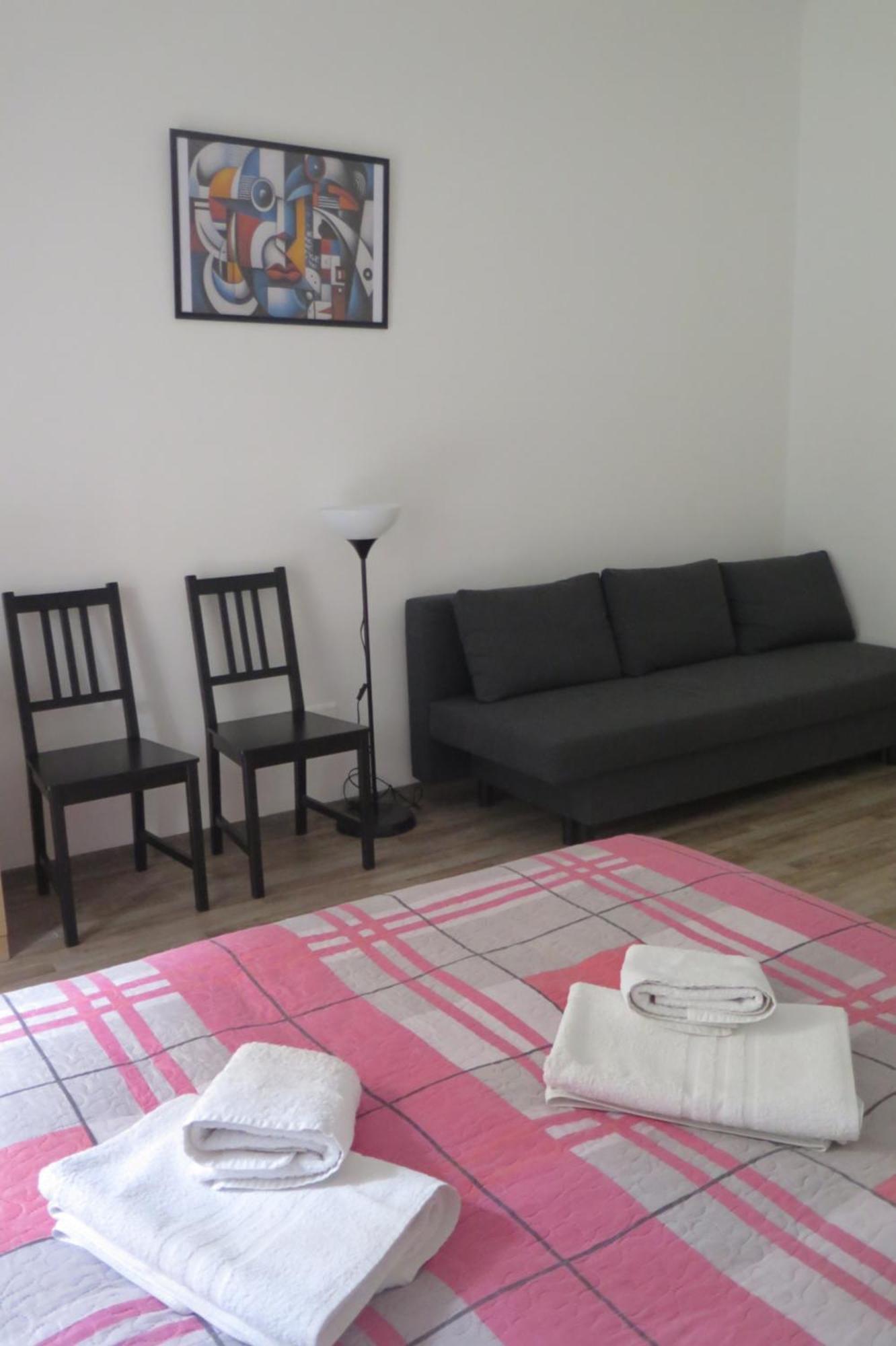 Casavostra 2 * Rom